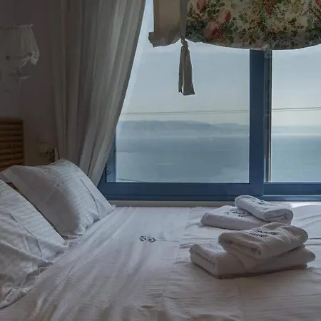 White-blue Luxury 2