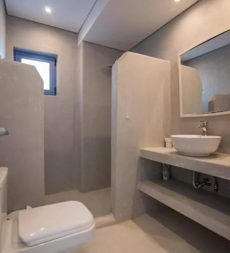 White-blue Luxury 2 Villa *