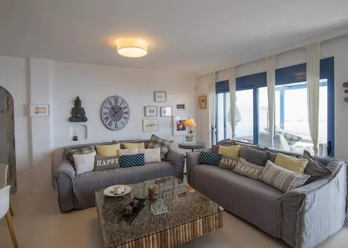 White-blue Luxury 2 Villa *