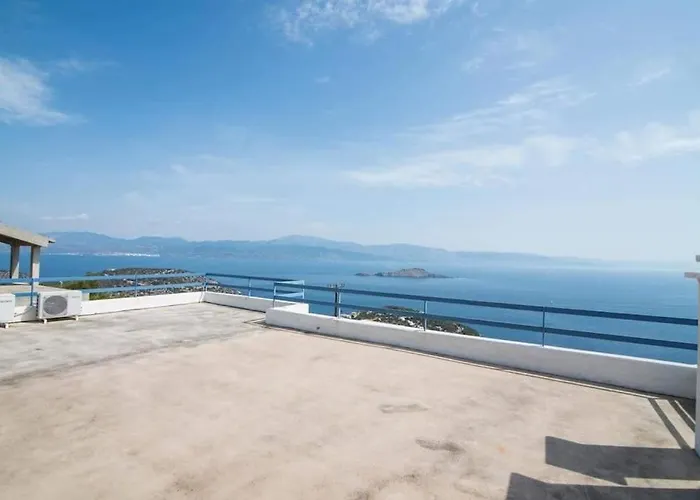 White-blue Luxury 2 Pefkali